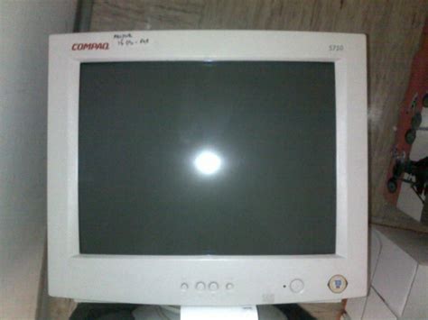 Podarim Monitor Compaq 19 Inch Crt