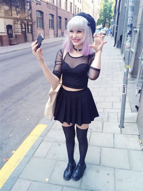 What Is The Pastel Goth Aesthetic Style Pastel Goth Fashion Fashion