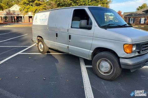 2006 Ford E250 Carpet Cleaning Van