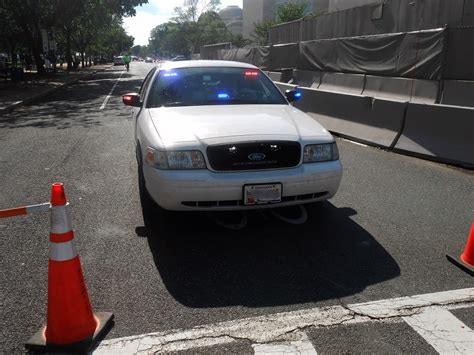 Unmarked Cvpi Police Unmarked Ford Crown Victoria Blocking Flickr