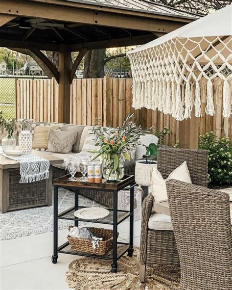 19 Outdoor Patio Ideas That Add Comfort to Your Backyard