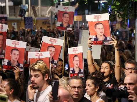 Tens of thousands rally in Tel Aviv amid delay in release of captives ...