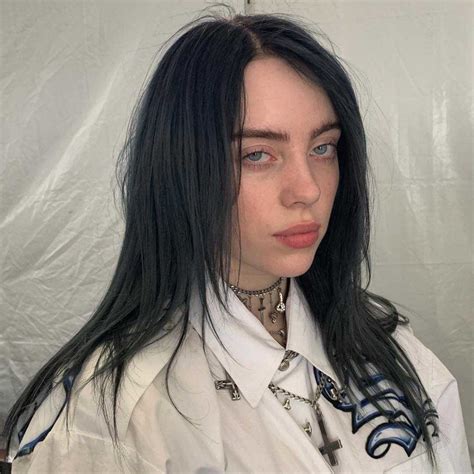 61 Hot Half Nude Photos Of Billie Eilish Ever Music Raiser