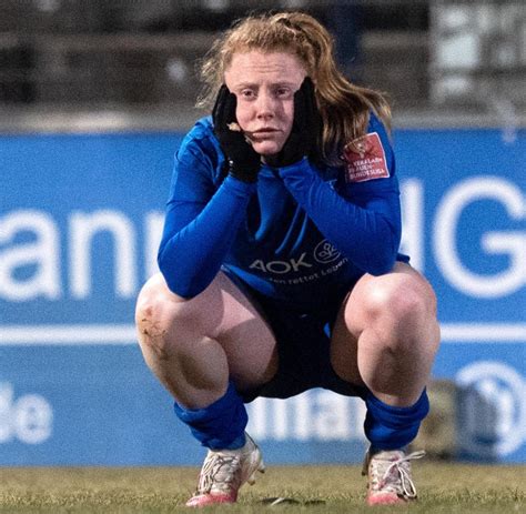 Coupe du monde féminine l Angleterre met fin au rêve de l Australie