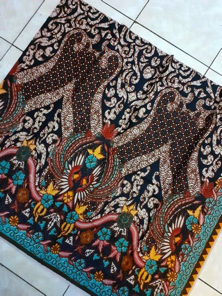 Jual Kain Batik Solo Motif Manuk Merak Kembar Di Lapak Solobatikbatik