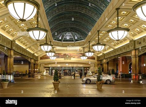 The Entrance To The Bellagio Hotel In Las Vegas Stock Photo Alamy