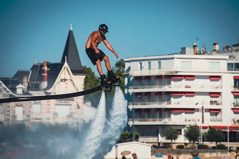 Flyboarding Wassersport Mann Kostenloses Foto Auf Pixabay Pixabay