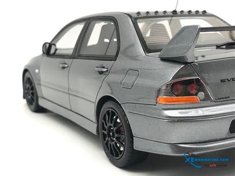 Xe Mô Hình Mitsubishi Lancer Evo 8 MR FQ 400 1 18 Otto Model Xám