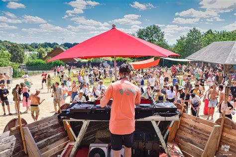 Au Foin De La Rue Le Festival Inclusif Et Durable De Retour En Mayenne