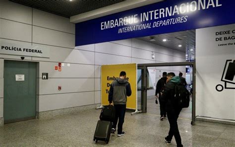 Quanto tempo antes do embarque é preciso estar no Aeroporto Salgado