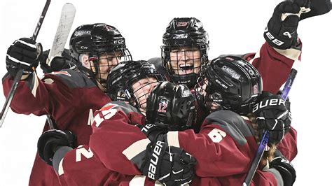 Hockey féminin Marie Philip Poulin donne la première victoire de