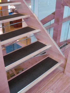 Recycled Leather Applied To Staircases Why Choose Wood Or Boring