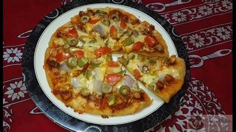 Chicken Cheese Burst Pizza Pizza In Kadhai Recipe Pizzza No Yeast