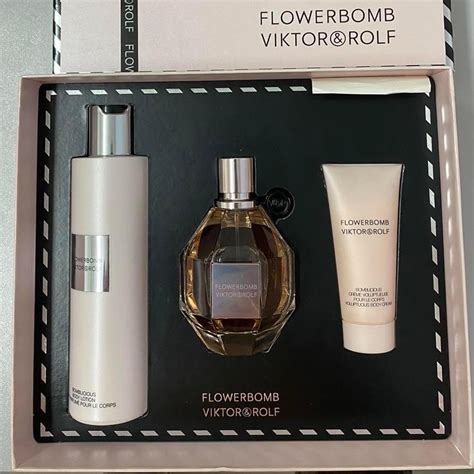 FLOWERBOMB PERFUME SETS, Beauty & Personal Care, Fragrance & Deodorants ...