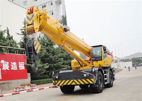 XCMG RT40E Rough Terrain Crane MachPlaza