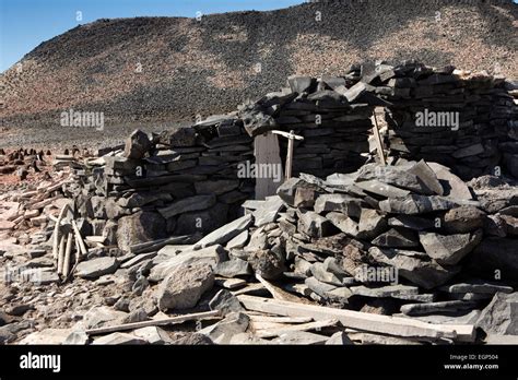 Antarctica Paulet Island Ruins Of 1903 Swedish Antarctic Expedition