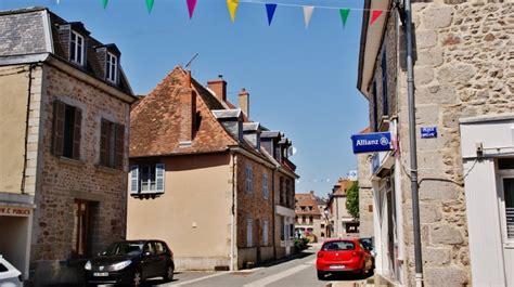 Photo Auzances Le Village Auzances Communes