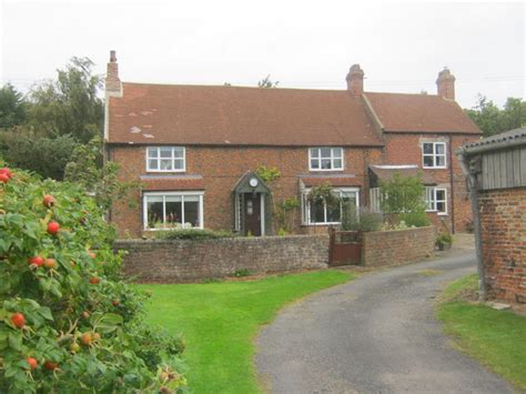 Farmhouse At High Girsby Grange Farm © Peter Robinson Cc By Sa20