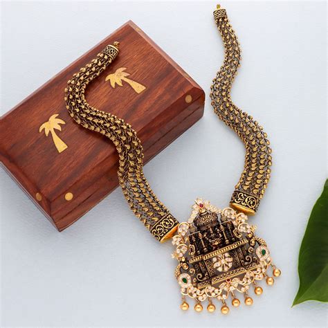 Exquisite Antique Gold Haram With Lakshmi Dollar