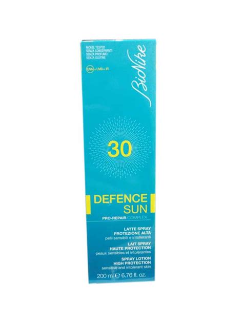 Bionike Defence Sun Pro Repair Complex Latte Spray Protezione Alta Spf