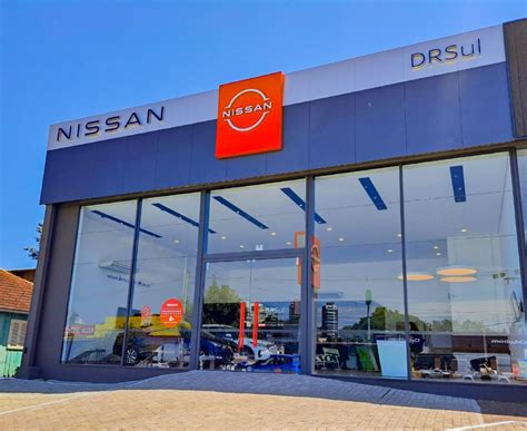 Nissan inaugura duas novas concessionárias