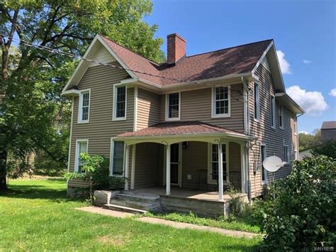 Circa 1880 Farmhouse For Sale W Garage Barn Pole Barn And Creek On 7 6