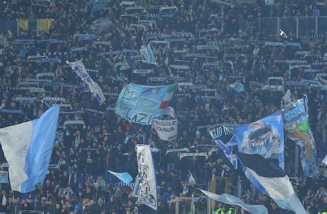 Ajax Lazio Vietata La Trasferta Ai Tifosi Biancocelesti I Laziali