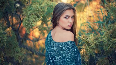 Outdoor Raw Portrait Editing In Photoshop New Photoshop Cc Tutorials