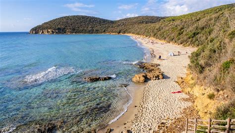 Le Spiagge Selvagge Per Godersi Il Mare A Primavera In Italia