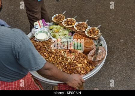 Bangladesh Dhaka Dacca Street Food In Gulshan Area Stock Photo Alamy