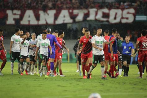 Coritiba Pode Perder Mando De Campo Por Caso De Racismo E Objetos