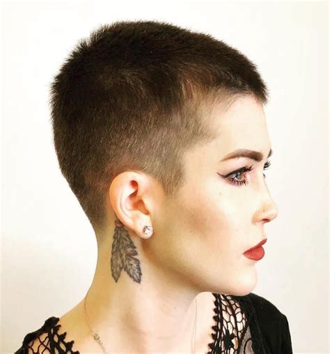 Buzz Cut Girls Who Inspire You To Cut Locks Dramatically Buzz Haircut Short Hair Styles Buzz Cut