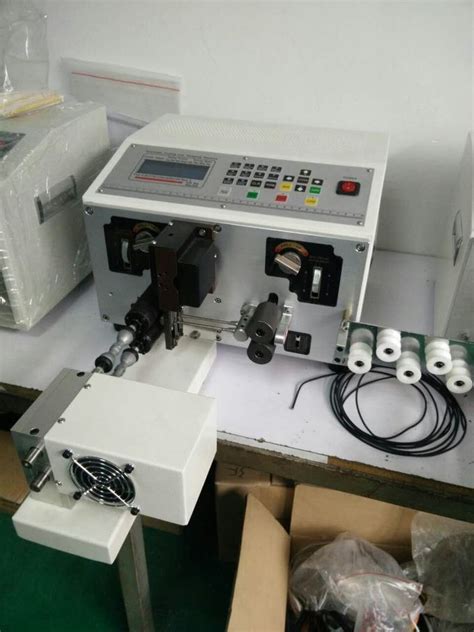 Rs T Fully Automatic Wire Stripping And Cutting Machine With