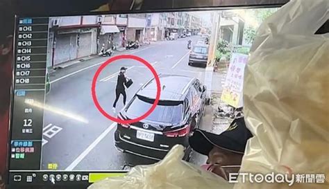 台中越南移工「4打1」街頭追逐砍人 拔腿駕車逃亡畫面曝光！ Ettoday社會新聞 Ettoday新聞雲