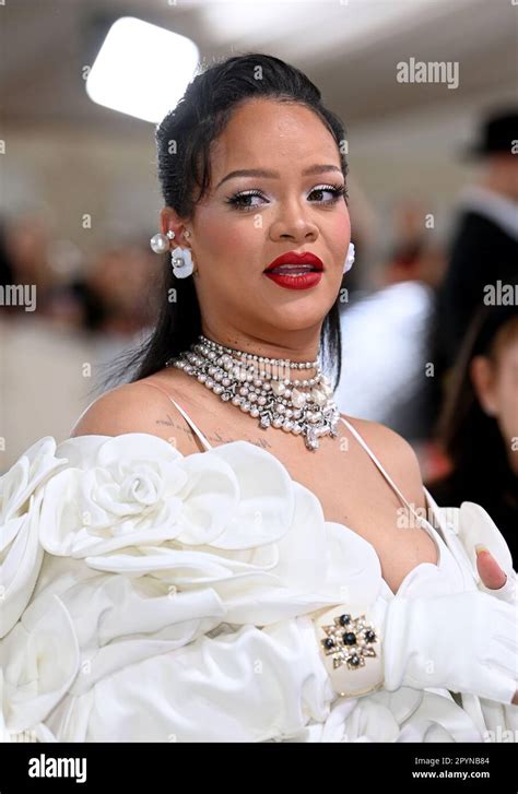 New York Usa May 1st 2023 Rihanna Arriving At The Met Gala 2023