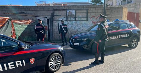 Tenta Di Violentare Una Donna Ma Viene Arrestato Dai Carabinieri Video