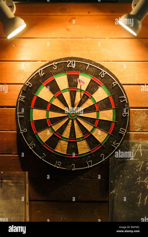 Darts Pub Hi Res Stock Photography And Images Alamy