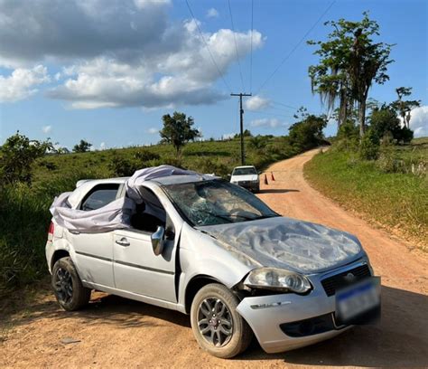 Crian A De Anos Morre E Outras Duas Ficam Feridas Em Acidente De