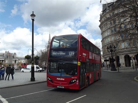 Lk Bka London Metroline Hadliegh Flickr