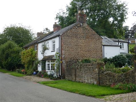 Cottages Hellidon © Jonathan Thacker Geograph Britain And Ireland