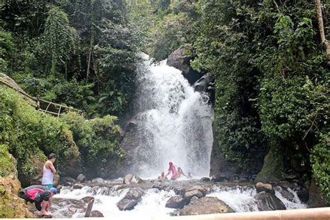 Tips for Staying at Curug Cipamingkis Puncak - Wisata Diary