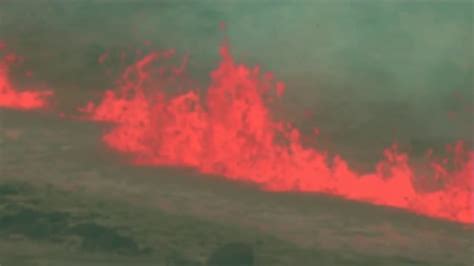 World's Largest Volcano erupts in Hawaii