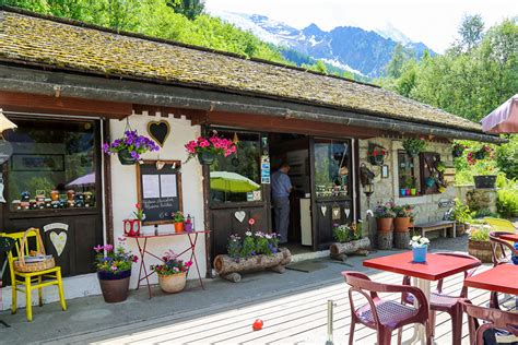 Cascade du Dard café Savoie Mont Blanc Savoie et Haute Savoie Alpes