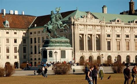 Vienna And Skip The Line Sch Nbrunn Palace Private Tour