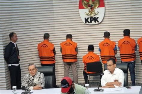 Kpk Tetapkan Gubernur Maluku Utara Tersangka Korupsi