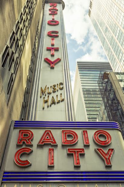 radio city  york  stock photo public domain pictures