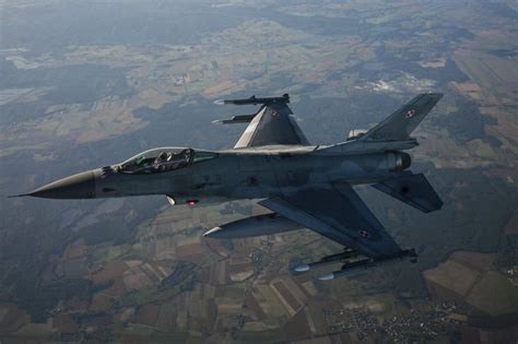 How Many F 16s Does Ukraine Need To Win The War Not As Many As You