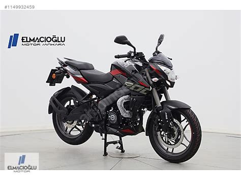 Bajaj Pulsar NS 200 UG 2024 Model Naked Roadster Motor Motosiklet