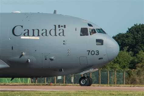 C-17 Cockpit / C 17 Facts Everything You Need To Know Military Machine - Find the perfect c17 ...