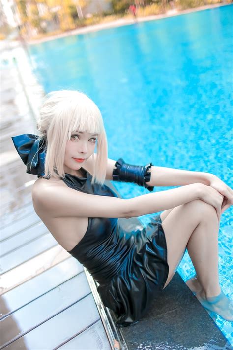 Kitkat Cosplay 9 Saber Alter Swimsuit 26 Mitaku